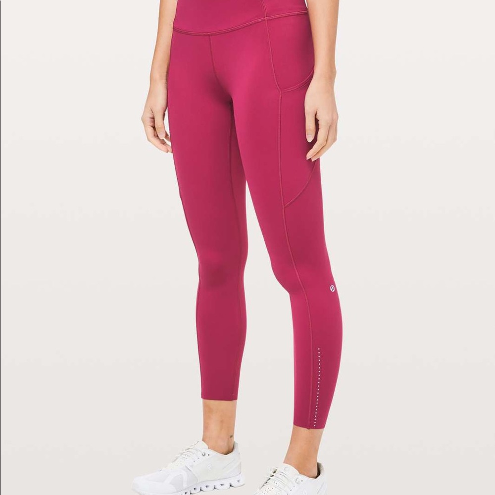 WORN ONCE Lululemon Fast and Free 25’’